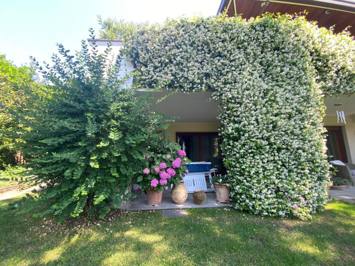 Maison Montello Varese Exteriör bild