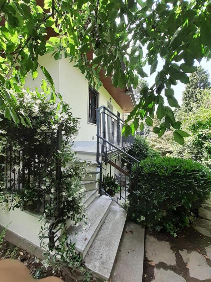 Maison Montello Varese Exteriör bild